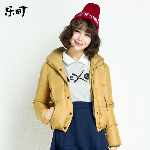 乐町羽绒服女新探 怎样在街头轻松美翻天？